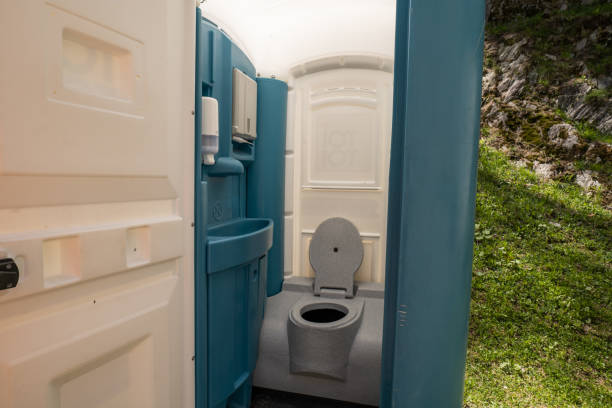 Porta potty rental for outdoor events in Weaver, AL