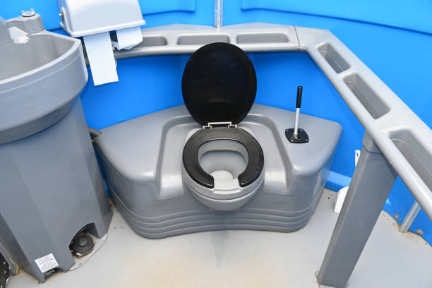 Best Porta potty rental near me  in Weaver, AL